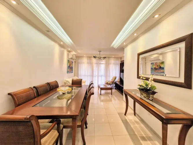 Apartamento próximo à praia com lazer Pitangueiras Guarujá