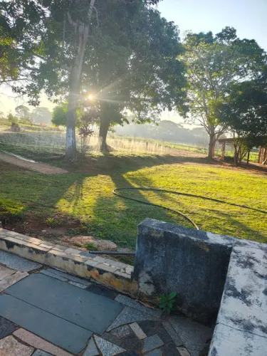 LINDA CHÁCARA DE 6 HECTARES - RIBEIRÃO AO FUNDO- POÇO ARTESIANO