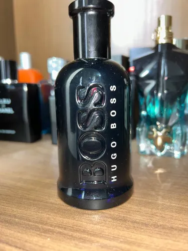 BOSS BOTTLED NIGHT, DESAPEGO