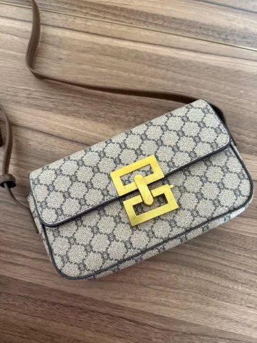 Bolsa estilo Gucci