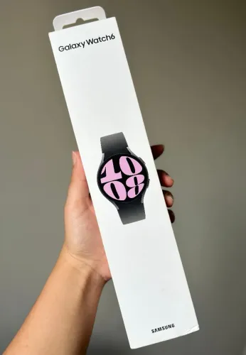 Smartwatch Samsung Galaxy Watch6 BT 40mm Ui 8.0 (Usado)