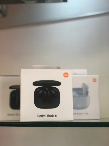 Fone de Ouvido Xiaomi Redmi Buds 6 - Novo