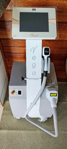 Equipamento de Depilação a Laser