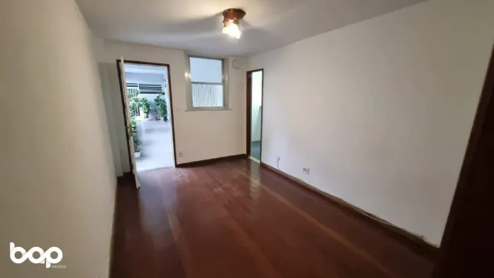 VOLUNTÁRIOS DA PÁTRIA, 25 | 2 QUARTOS, VAGA E METRÔ NA PORTA!