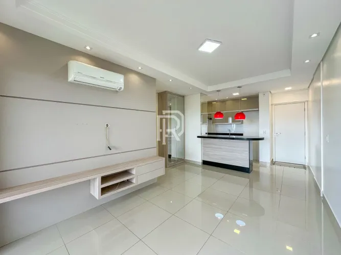 Apartamento de 2 dormitórios, 2 vagas, para venda no Residencial Green Plaza