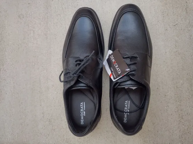 Sapatos Democrata Conforto - Novos