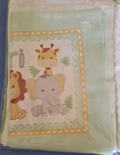 Kit de Berço Safari - Conforto e Estilo para o Bebê