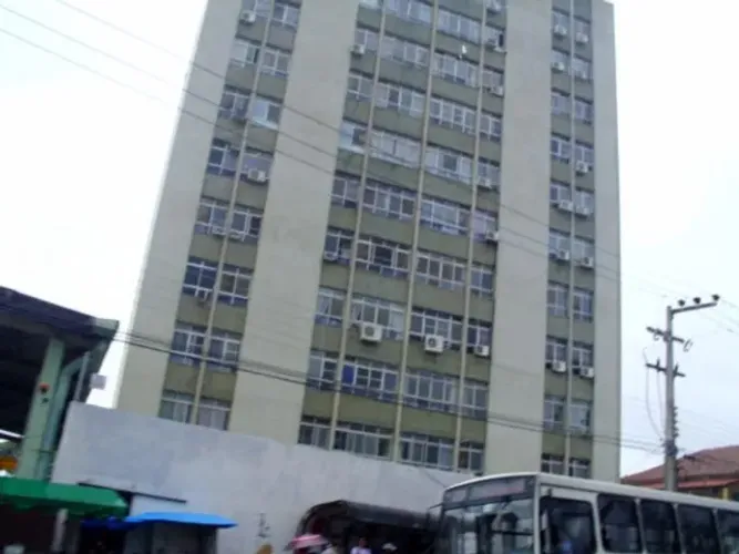 APARTAMENTO MOBILIADO À VENDA - AV. GETÚLIO VARGAS, MONTE CASTELO, SÃO LUÍS (MA)
