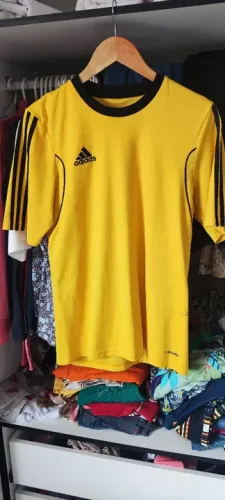 Camiseta Adidas Amarela - Tamanho P