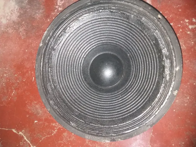 ALTO FALANTE  de 15 polegadas 