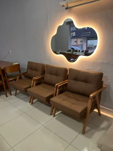 Poltronas Zeus na Madeira maciça 