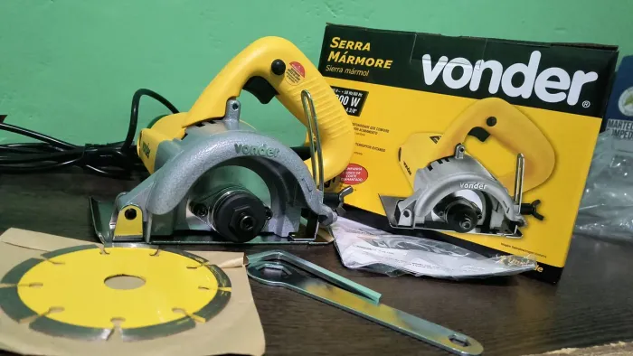 Serra mármore VONDER 220V 1.300W nova e lacrada 