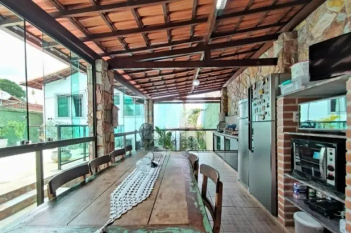 Casa à venda, 3 quartos, 1 suíte, 4 vagas, Santa Branca - Belo Horizonte/MG