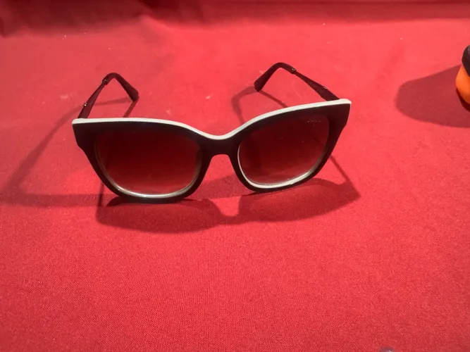 Oculos de sol gucci