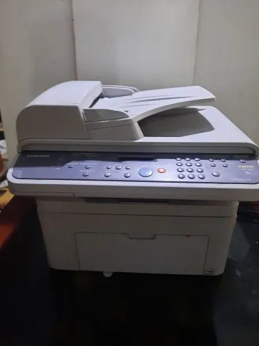 Multifuncional Samsung SCX 4521 F cartucho cabos