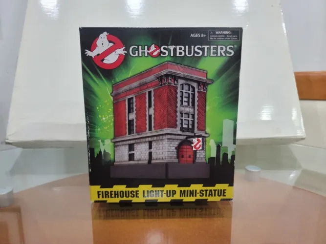 Ghostbusters Firehouse Light-up Mini-Statue 