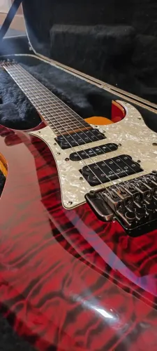 Guitarra Ibanez Premium RG950QMZ 