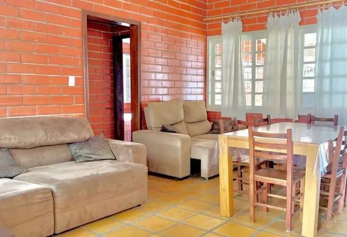 Casa Residencial de 108m² com 2 quartos em Canasvieiras