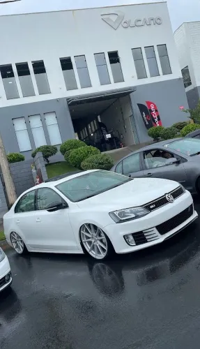 Parachoque jetta GLI 2012 a 2016