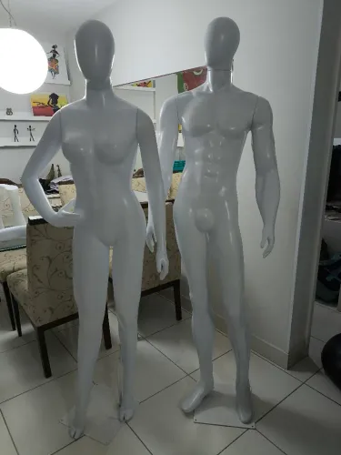 Manequins perfeito estado