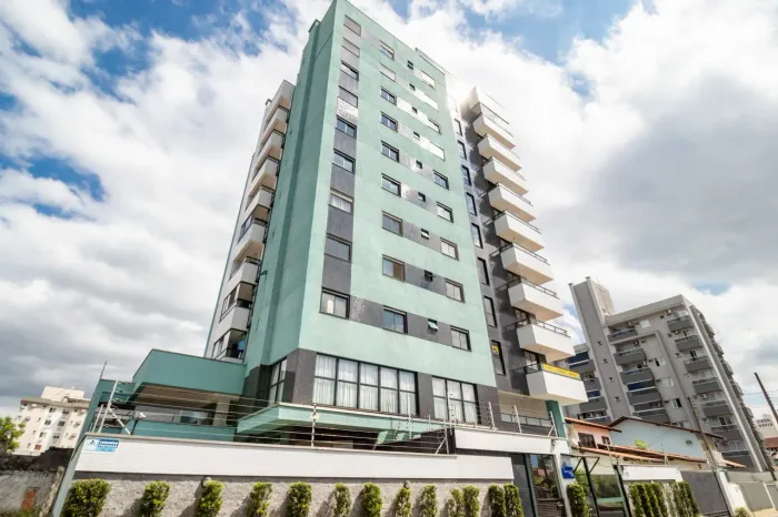 Apartamento à venda em Joinville-SC, Saguaçu: 3 quartos, 1 suíte, 2 salas, 1 banheiro, 1 v