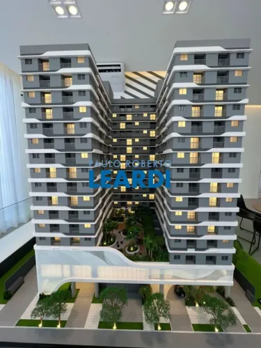 APARTAMENTO - PINHEIROS - SP