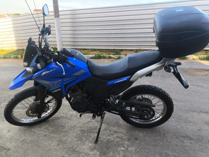YAMAHA / LANDER