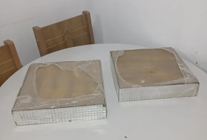 Vendo 2 porta doces ou bolo em mdf rústico 