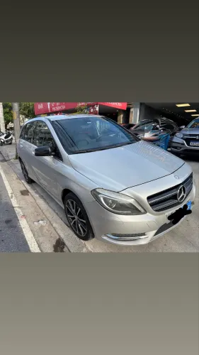 Mercedes-Benz Classe B 200 CGI 1.6 TB Sport 156cv AUT 2013