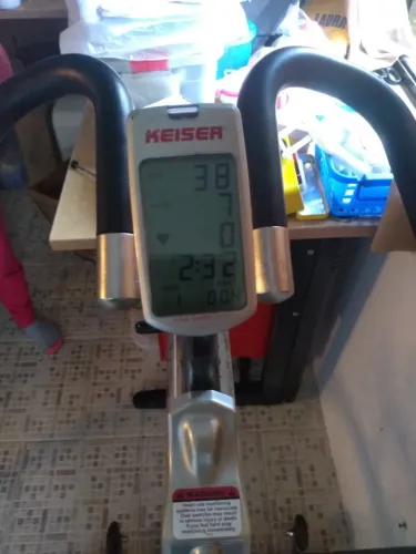 Ergométrica keiser 3M