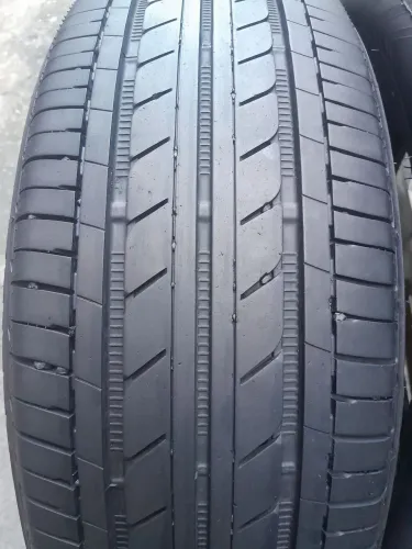 1 Pneu seminovo 185 55 16 original da Bridgestone 287,00 uma unidade