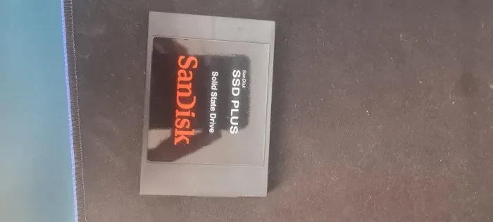 Vendo SSD 2T Novo da Sandisk