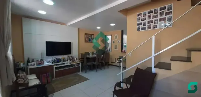 Méier | Casa de Condomínio 4 quartos, sendo 1 suite