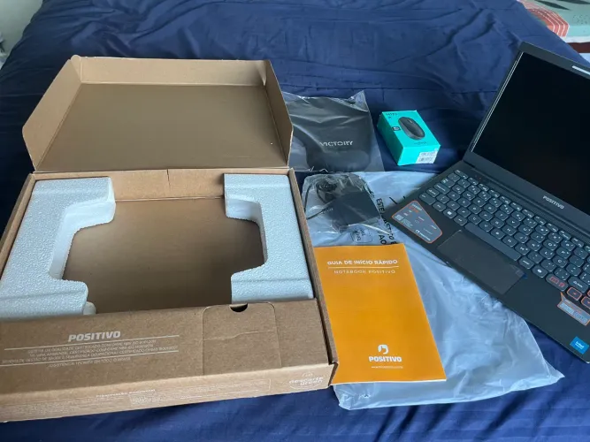 Notebook completo novo
