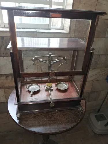 Balança de precisão 