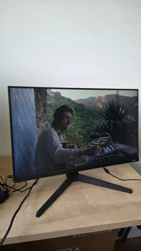 Monitor Samsung 24" IPS Full HD 75Hz - Modelo T350