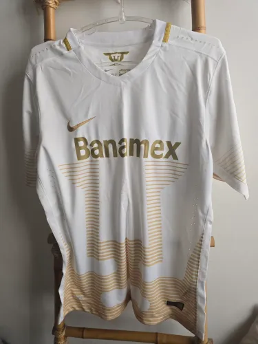 Camisas Pumas do México 