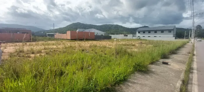 Imóvel para venda com 250 metros quadrados em Forquilhas - São José - SC