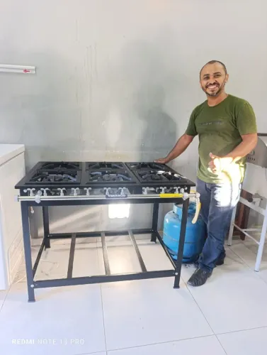 FOGÃO INDÚSTRIAL A GÁS 06 BOCAS BAIXA PRESSÃO VENÂNCIO