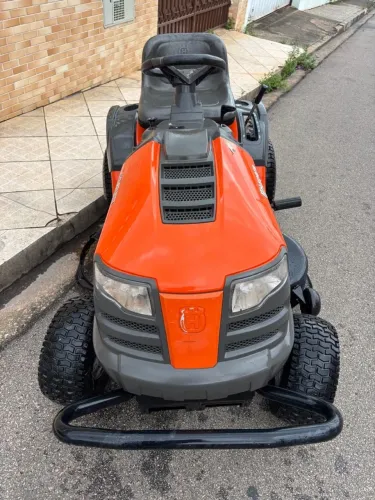 trator cortador de grama husqvarna 1842 conservado