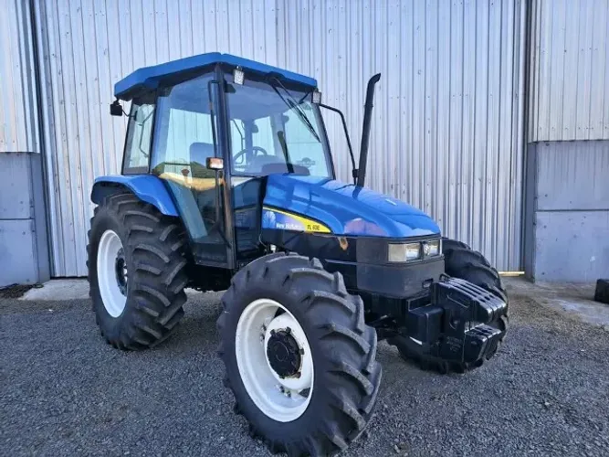 Trator New Holland new holland tl 60 4x4 2012