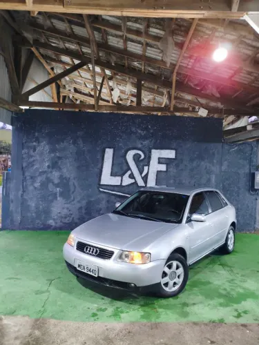Audi A3 1.6 5P 2001