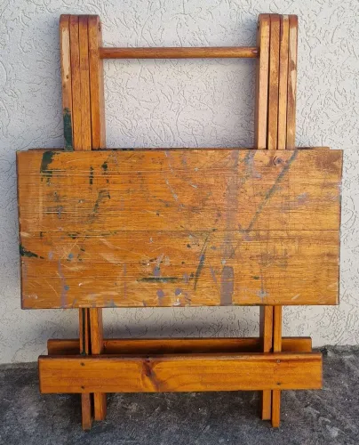 Mesa de Madeira (dobrável)