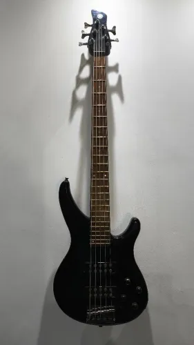 Contrabaixo Yamaha TRBX 305