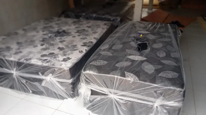 Cama box casal espuma d33 