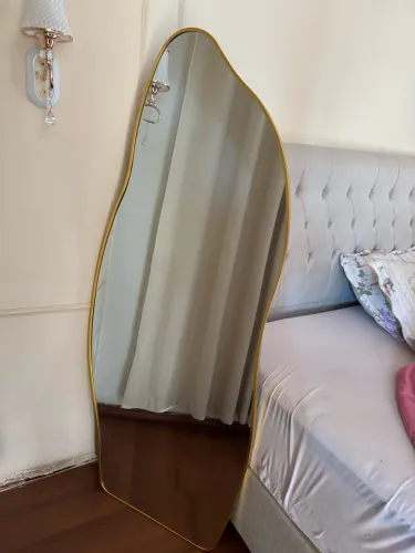 Espelho orgânico 170x70 com suporte de chão e parede