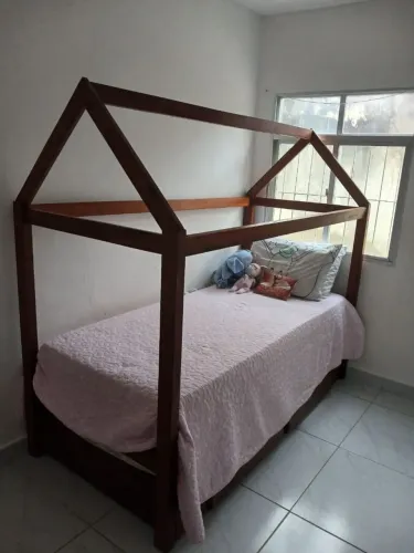 Cama casinha solteiro 