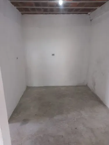 Casa para alugar r$ 300 já incluso água e luz