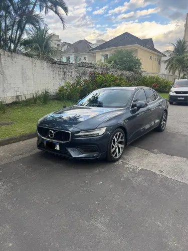 Volvo S60 T-4 Momentum 2.0 190cv 4P 2020