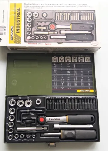 Kit chave e catraca magnético com Soquetes e Bits 38 Peças 23070 Proxxon